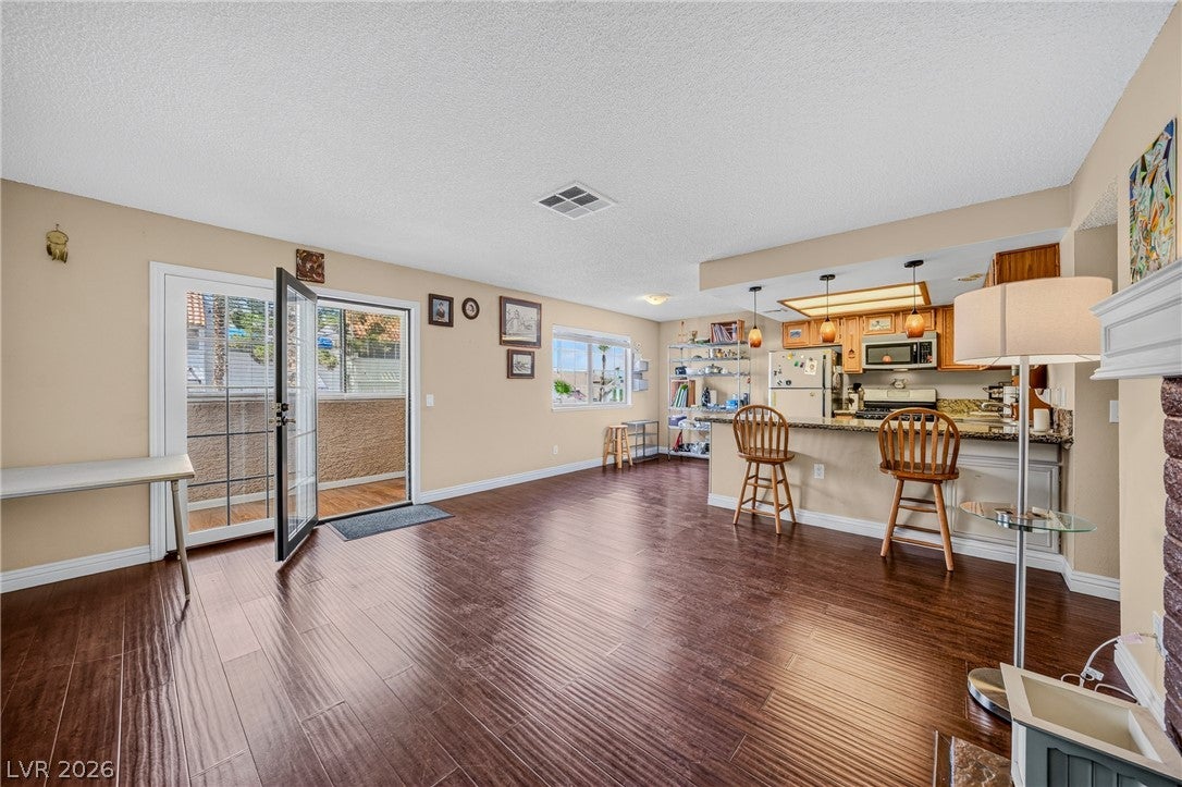 101 Luna Way 164