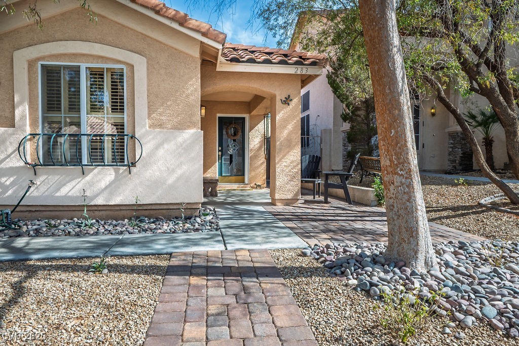 283 New River Circle, Henderson, Nevada image 2