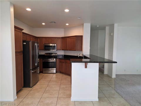 Homes For Sale - 924 Maple Pines Avenue<br/> North Las Vegas, NV 89081