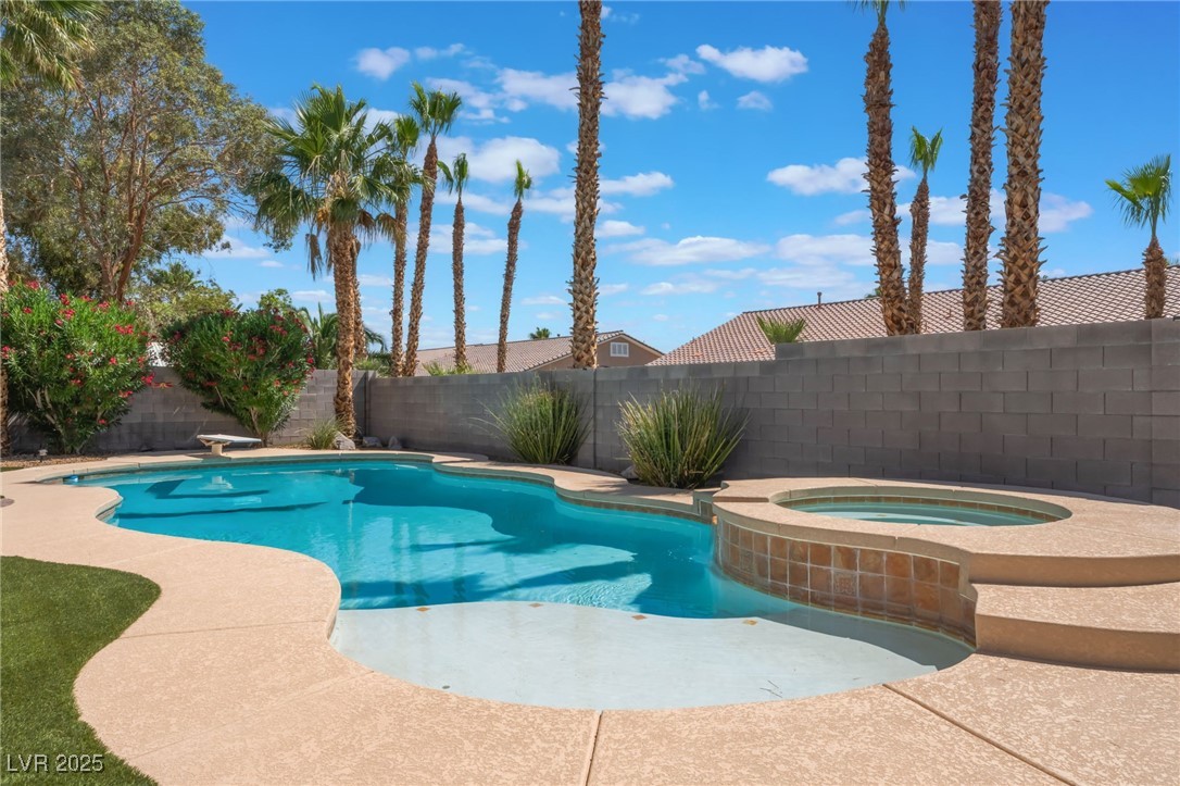 4116 Villa Flora Street