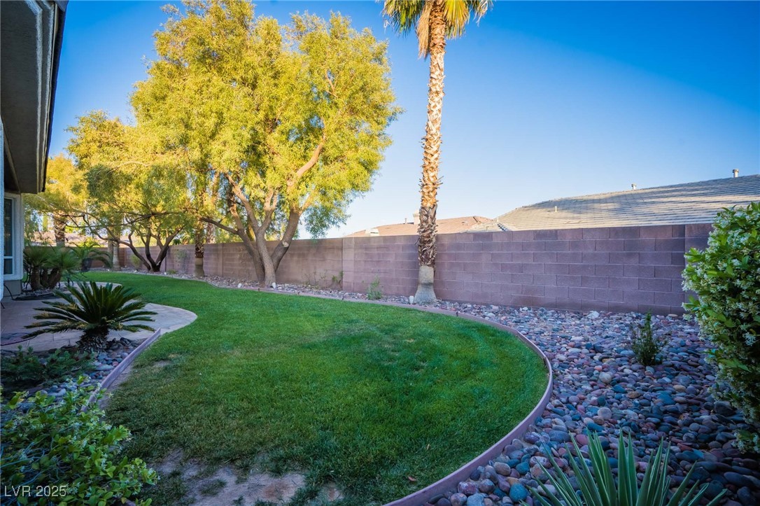 10391 Avebury Manor Lane, Las Vegas, Nevada image 34