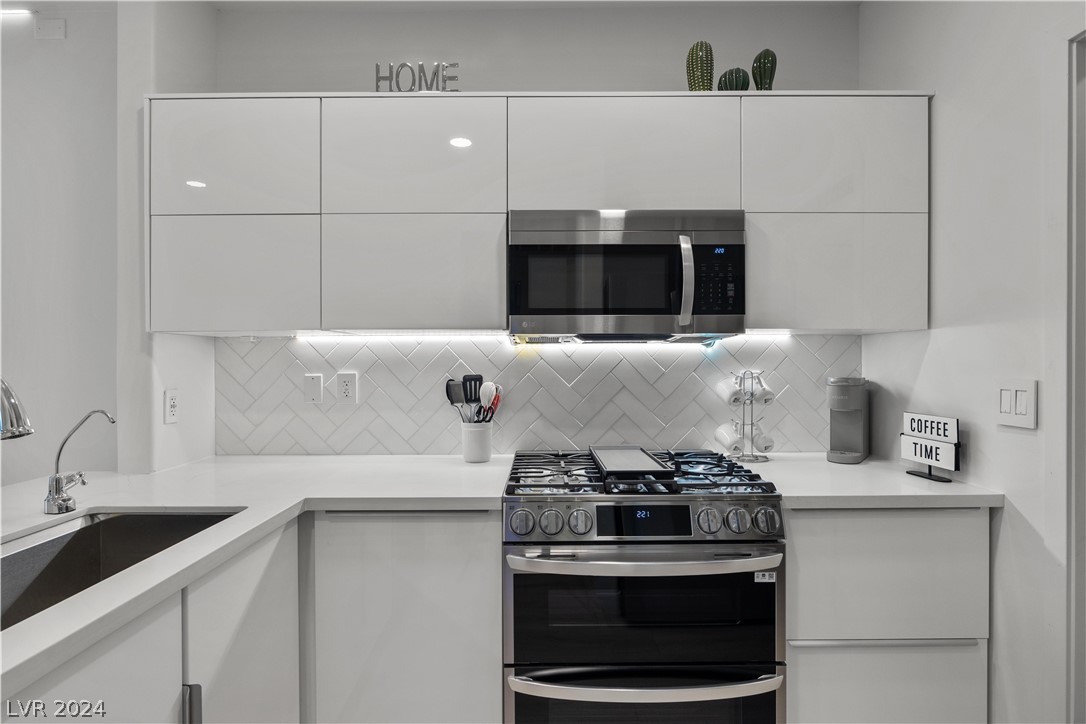 7107 S Durango Drive 203