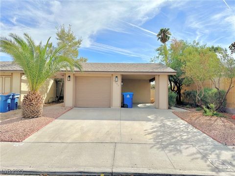 Photo of 4777 Via Renaldo, Las Vegas, NV 89103 (MLS # 2743306)