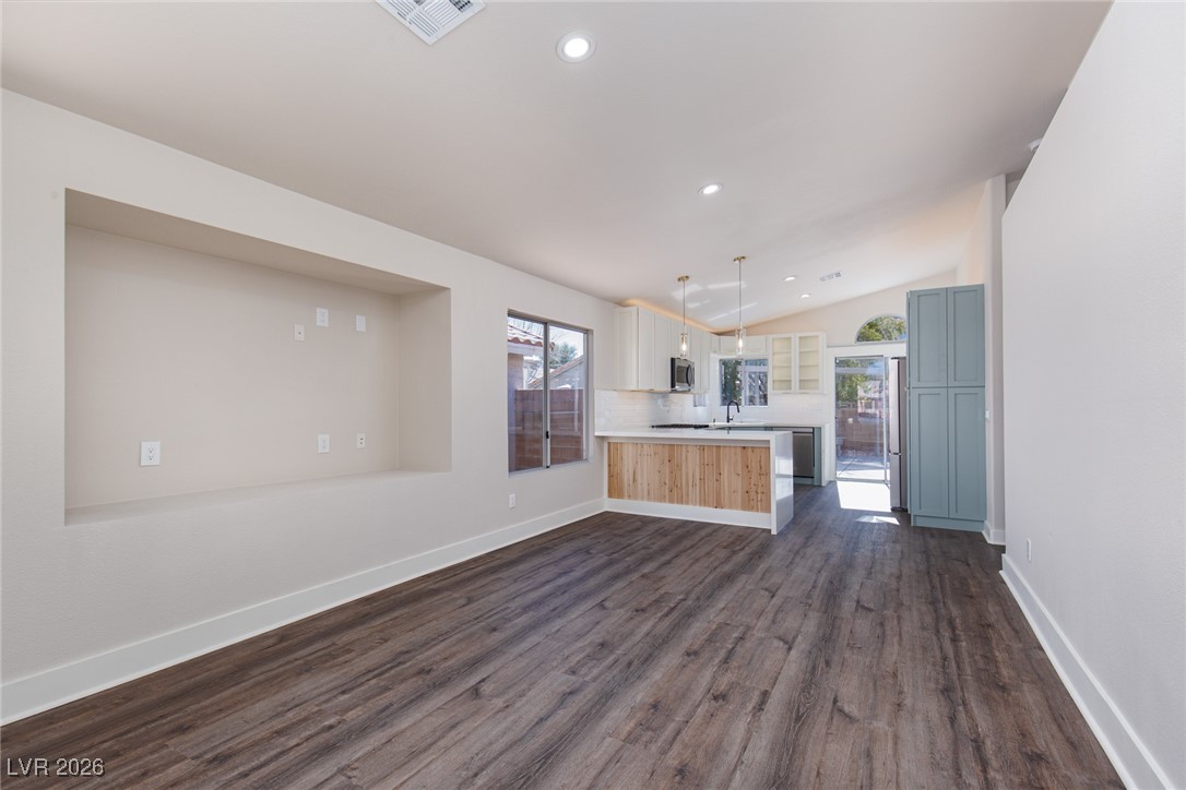 7141 Desert Clover Court