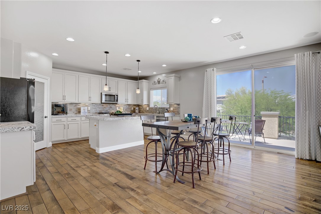 7322 Columbia Rock Court, Las Vegas, Nevada image 4