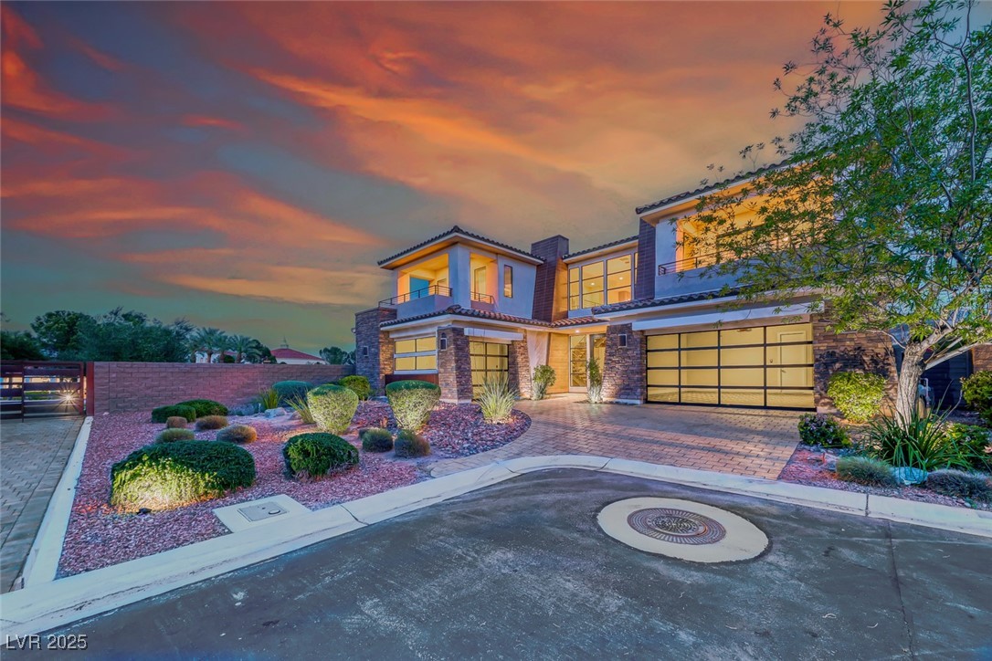 72 Bella Lago Avenue, Henderson, Nevada image 2