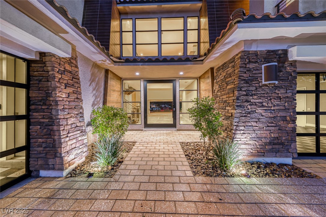 72 Bella Lago Avenue, Henderson, Nevada image 4