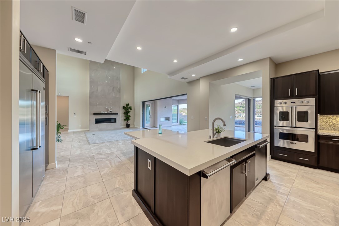 72 Bella Lago Avenue, Henderson, Nevada image 13