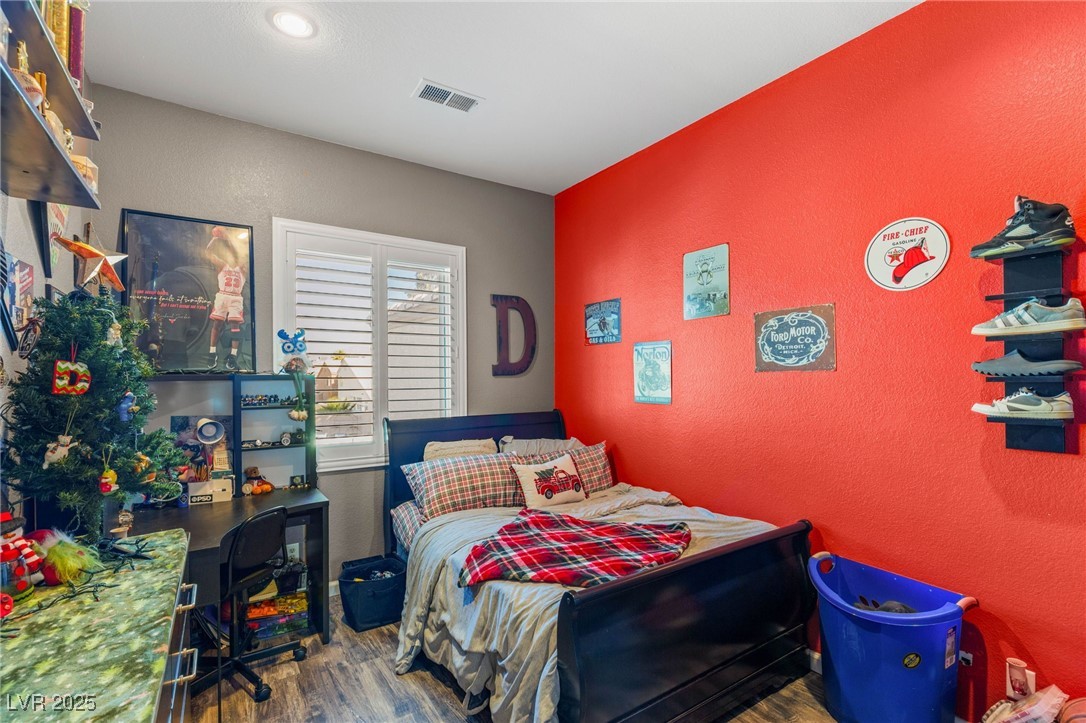 Las Vegas, Nevada 89129, United States, 4 Bedrooms Bedrooms, ,3 BathroomsBathrooms,Residential,Active,254349