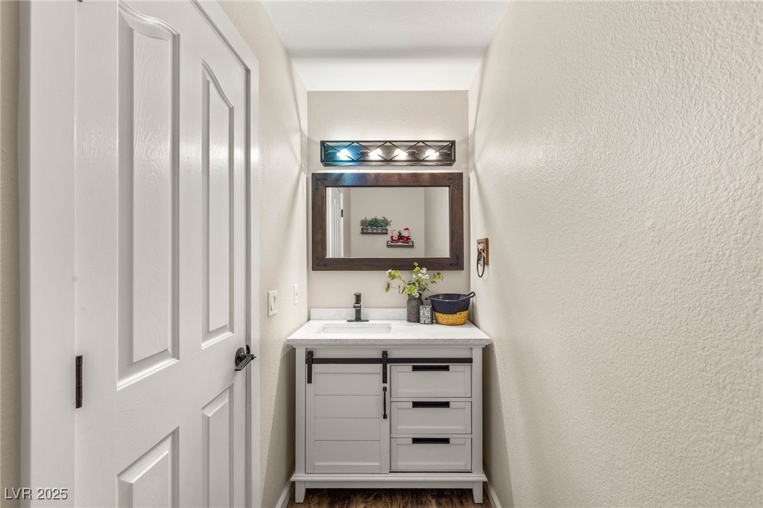 Las Vegas, Nevada 89129, United States, 4 Bedrooms Bedrooms, ,3 BathroomsBathrooms,Residential,Active,254349