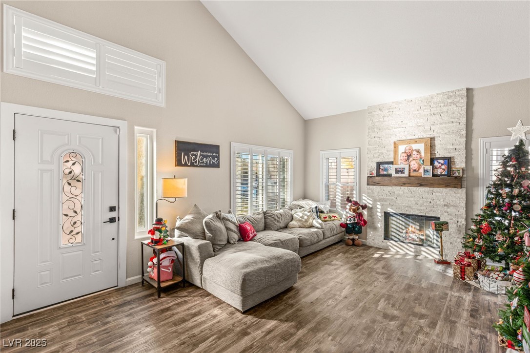 Las Vegas, Nevada 89129, United States, 4 Bedrooms Bedrooms, ,3 BathroomsBathrooms,Residential,Active,254349