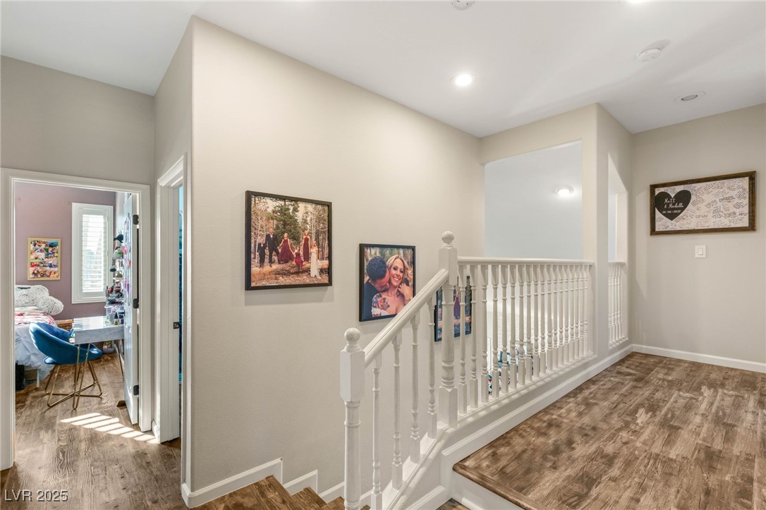 Las Vegas, Nevada 89129, United States, 4 Bedrooms Bedrooms, ,3 BathroomsBathrooms,Residential,Active,254349