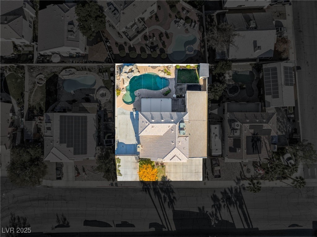 Las Vegas, Nevada 89129, United States, 4 Bedrooms Bedrooms, ,3 BathroomsBathrooms,Residential,Active,254349