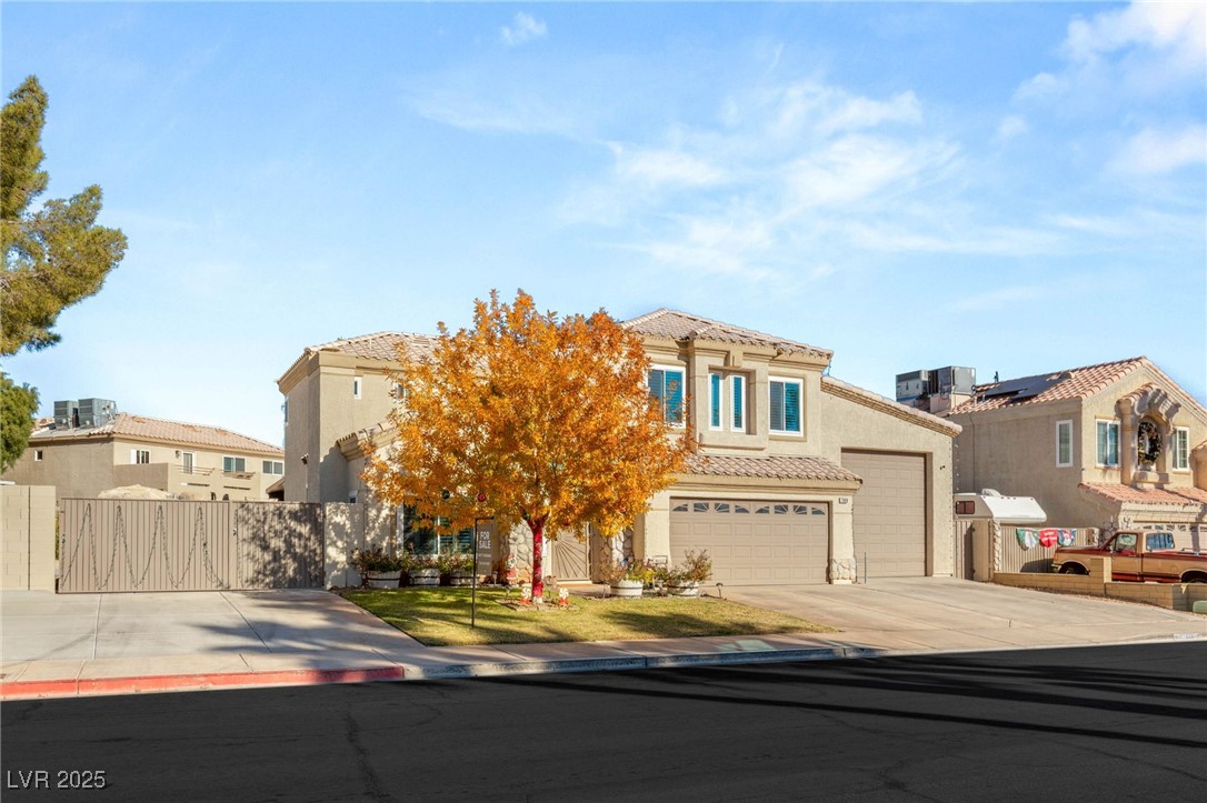 Las Vegas, Nevada 89129, United States, 4 Bedrooms Bedrooms, ,3 BathroomsBathrooms,Residential,Active,254349