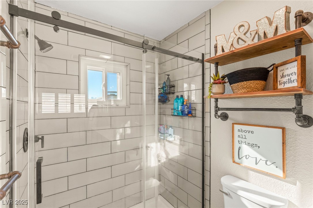 Las Vegas, Nevada 89129, United States, 4 Bedrooms Bedrooms, ,3 BathroomsBathrooms,Residential,Active,254349