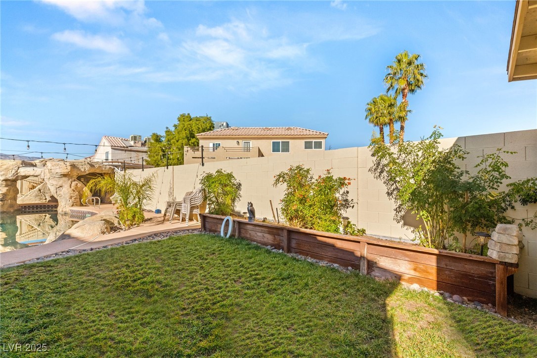 Las Vegas, Nevada 89129, United States, 4 Bedrooms Bedrooms, ,3 BathroomsBathrooms,Residential,Active,254349