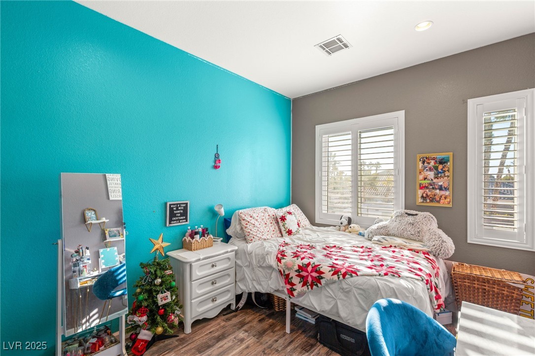 Las Vegas, Nevada 89129, United States, 4 Bedrooms Bedrooms, ,3 BathroomsBathrooms,Residential,Active,254349