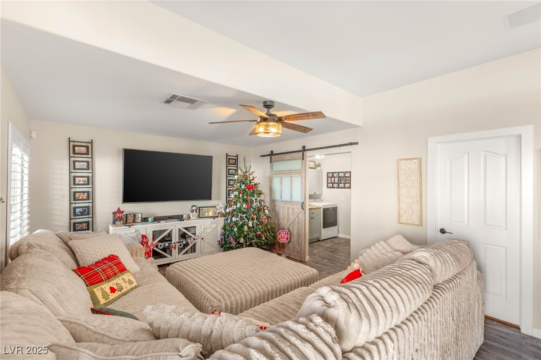 Las Vegas, Nevada 89129, United States, 4 Bedrooms Bedrooms, ,3 BathroomsBathrooms,Residential,Active,254349