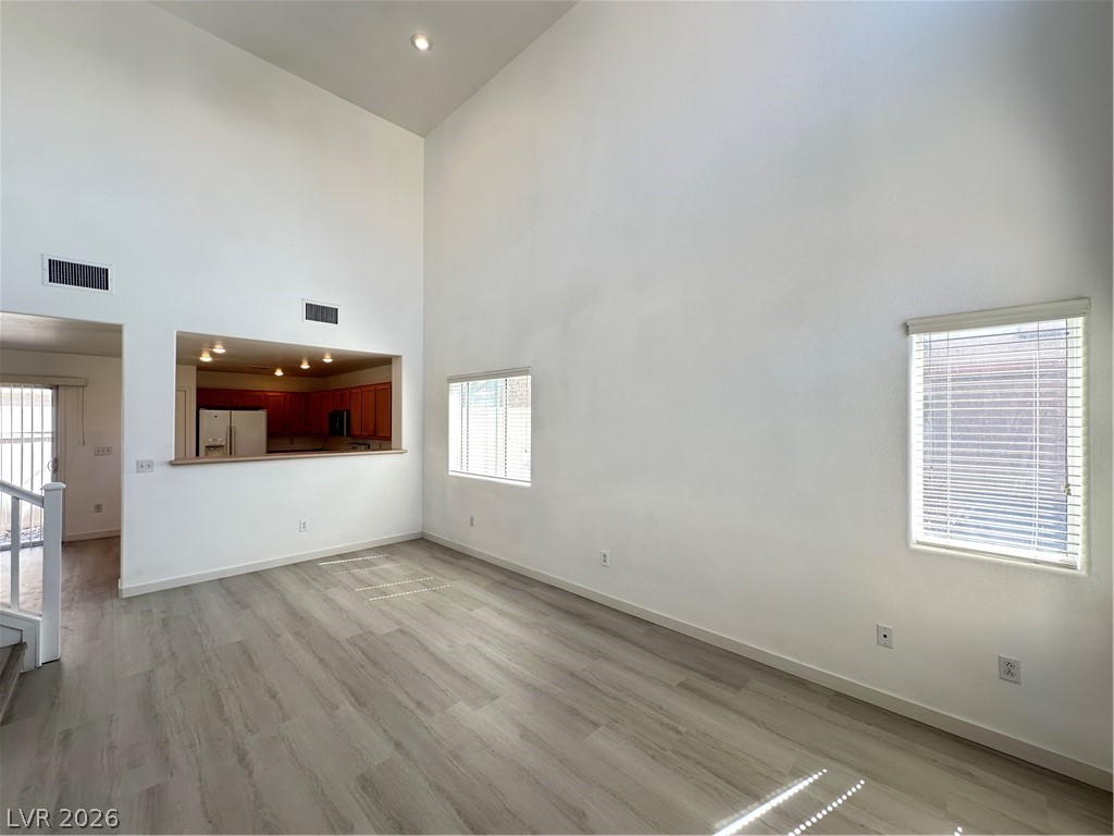 8222 Amphora Street