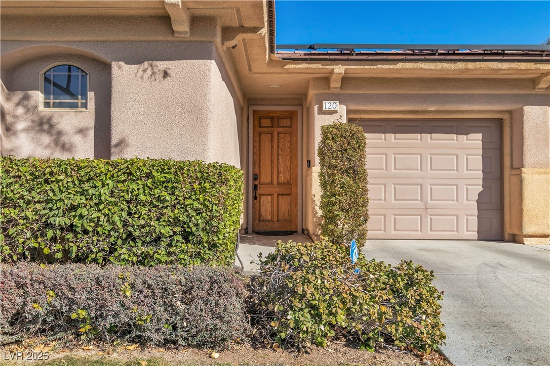 120 Emerald Dunes Circle