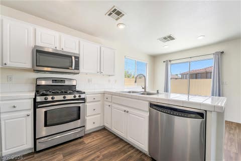 Tiny photo for 760 Sunrise Crossing Street, Henderson, NV 89014 (MLS # 2797563)