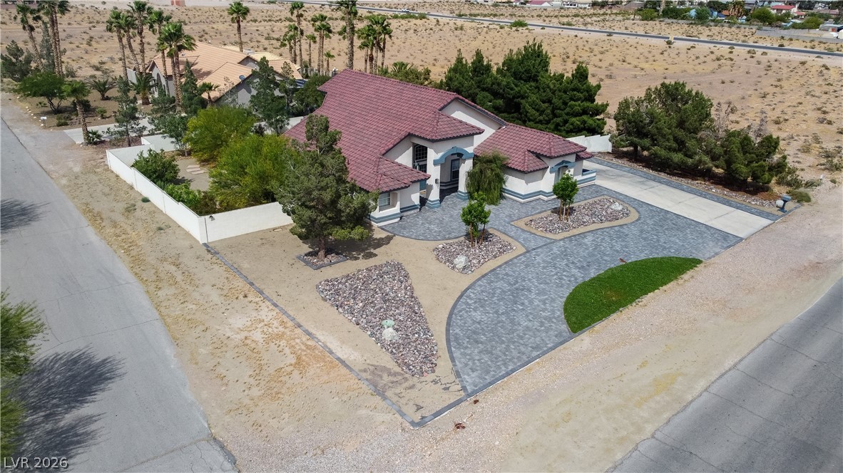 3930 W Ford Avenue