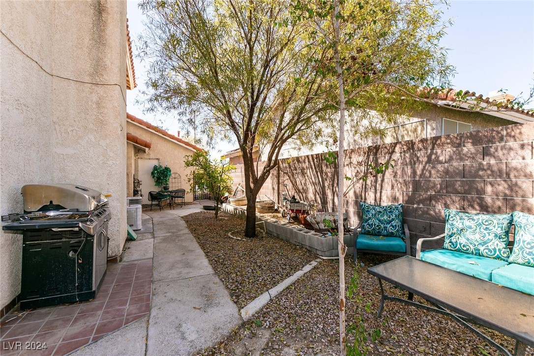1834 Escondido Terrace, Henderson, Nevada image 33