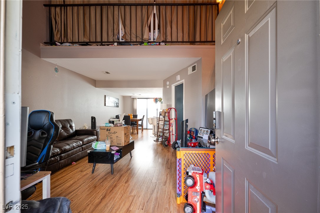 533 Sellers Place