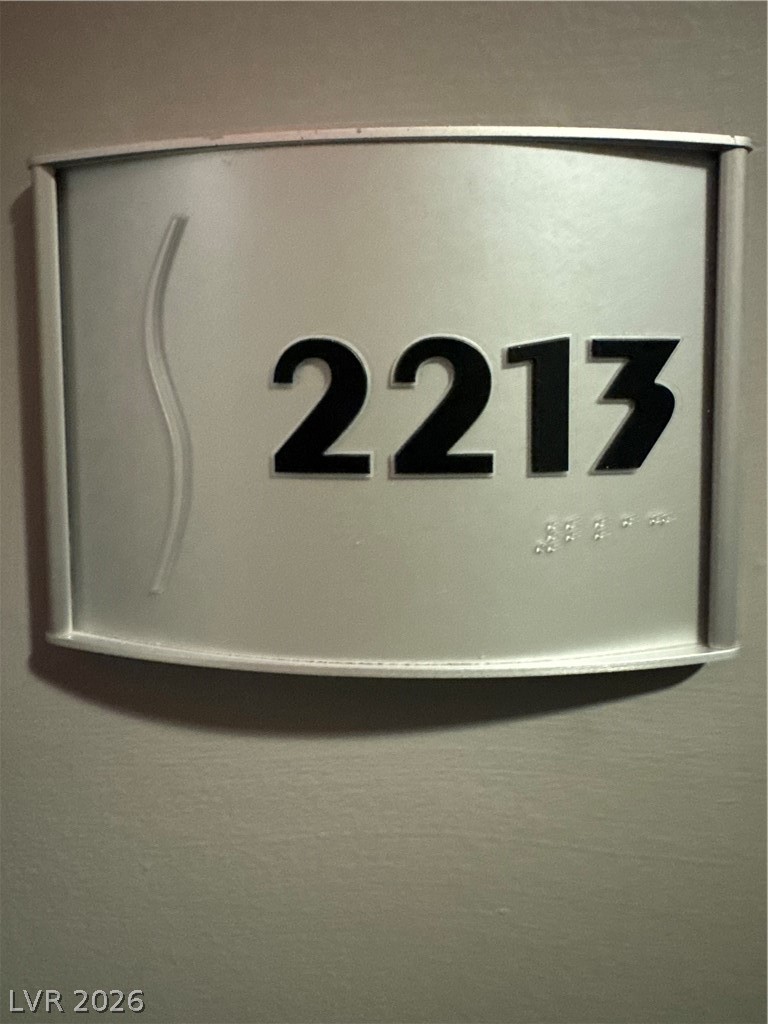 150 Las Vegas Boulevard 2213