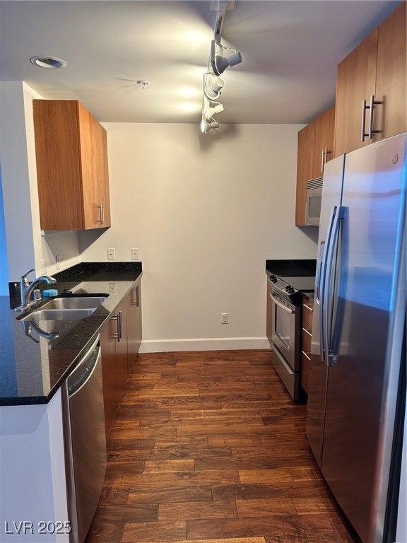 200 W SAHARA Avenue 3702