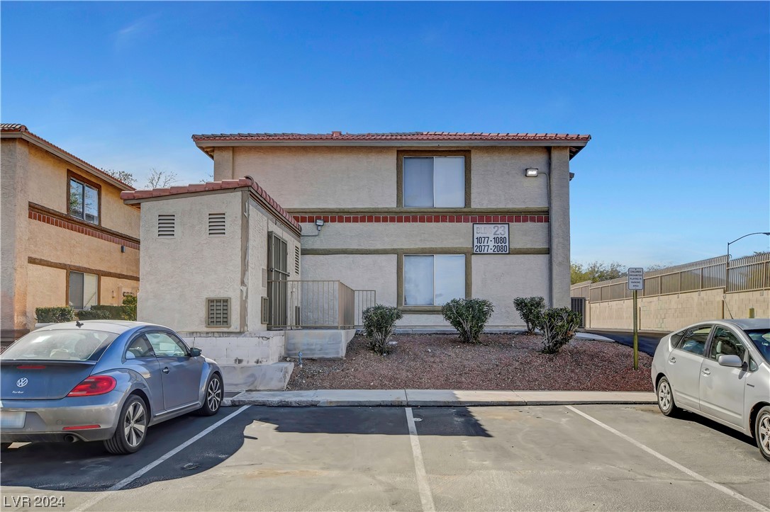 Photo 1 of 45 — 7200 PIRATES COVE Road 1077, Las Vegas, NV 89145