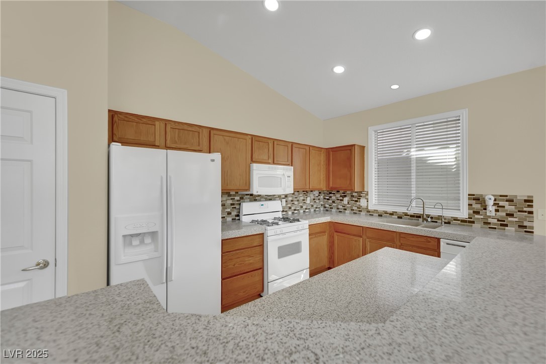 Henderson, Nevada 89052, United States, 3 Bedrooms Bedrooms, ,2 BathroomsBathrooms,Residential,Active,95702