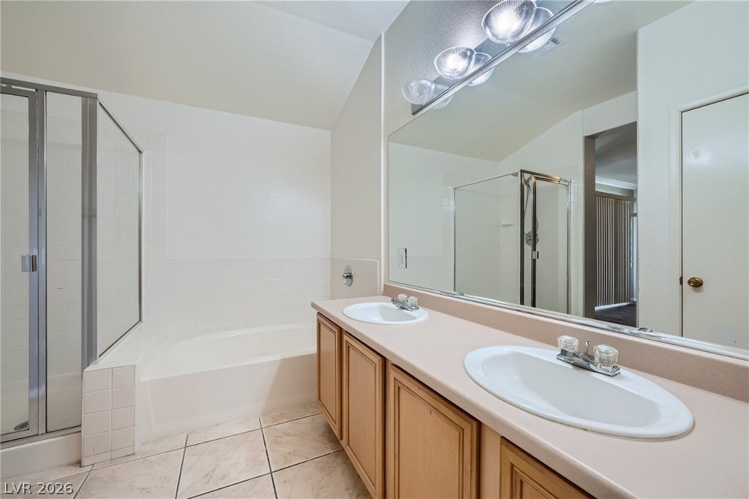 717 Peachy Canyon Circle 102