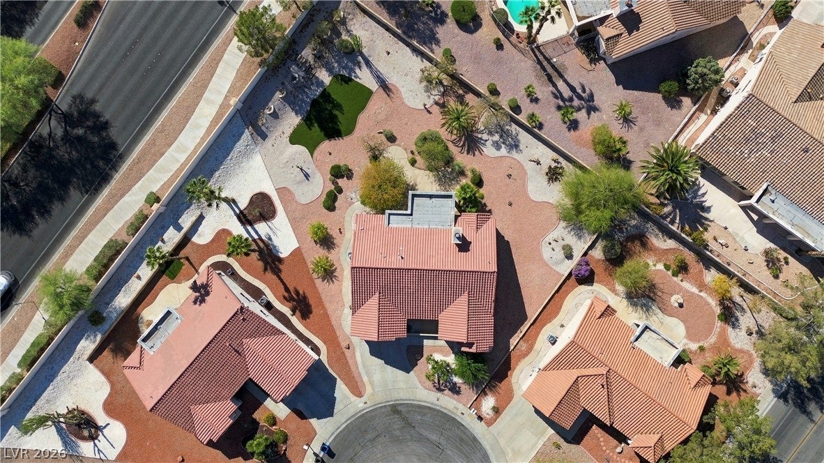 2405 Burke Court