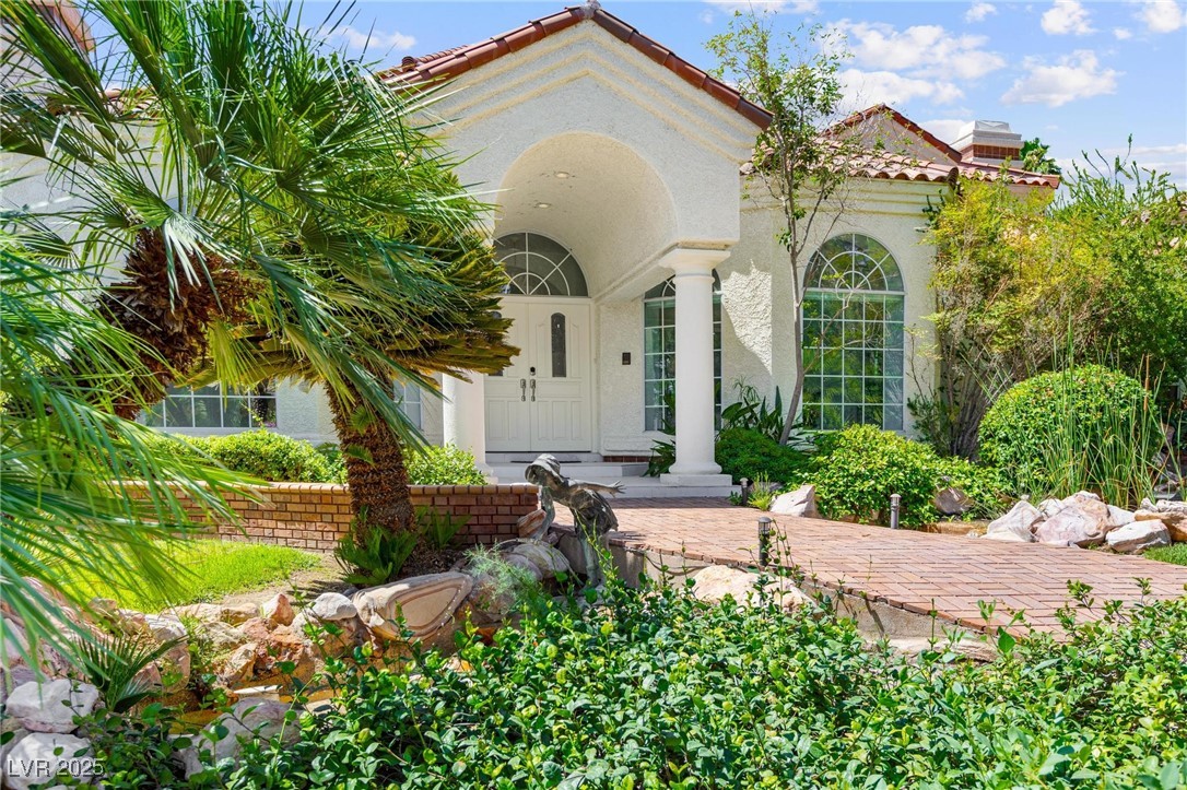 Properties 3 32 Princeville Lane