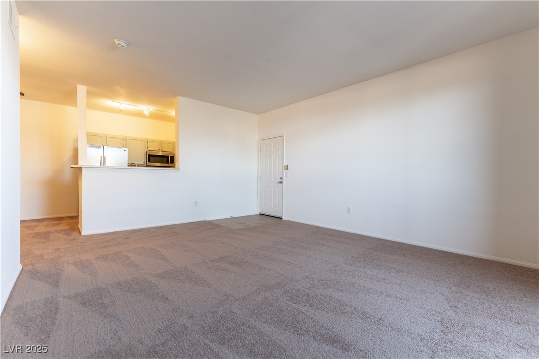 231 W Horizon Ridge Parkway #1011, Henderson, Nevada image 3