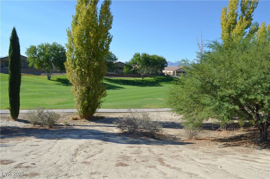 5519 Eleganza Avenue