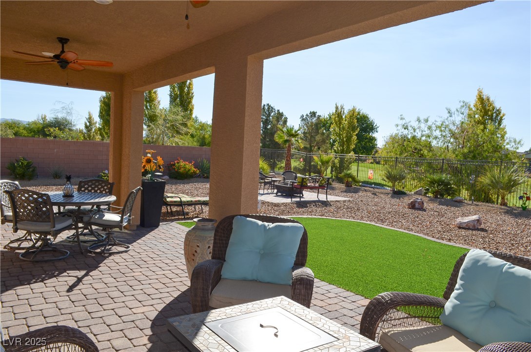 5519 Eleganza Avenue