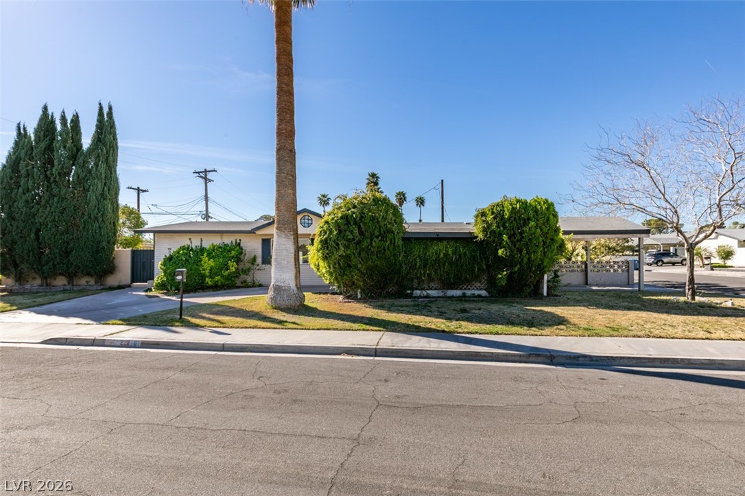 2211 Frontier Avenue