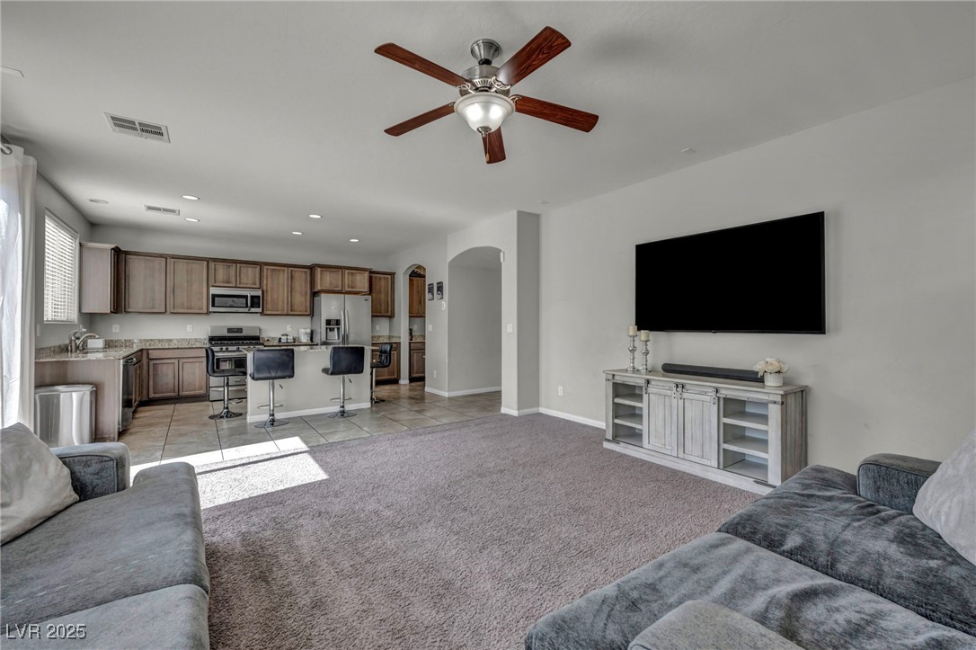 5232 Mountain Garland Lane, North Las Vegas, Nevada image 6