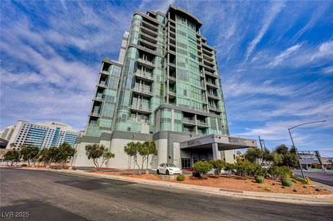 Photo of 360 E Desert Inn Road #1404, Las Vegas, NV 89109 (MLS # 2717289) Photo of 360 E Desert Inn Road #1404, Las Vegas, NV 89109 (MLS # 2717289)