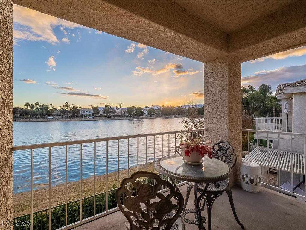 2521 Seascape Drive