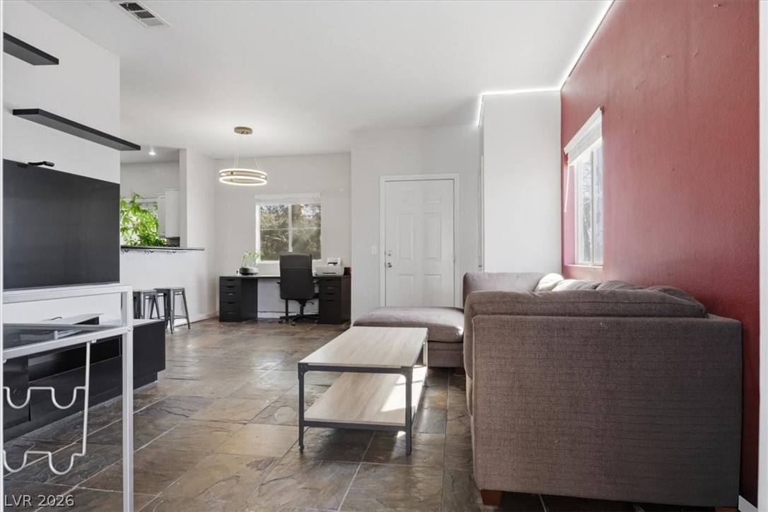 5250 S Rainbow Boulevard 2038