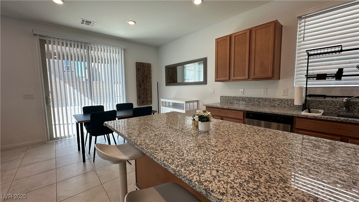 6951 Feather Hill Street