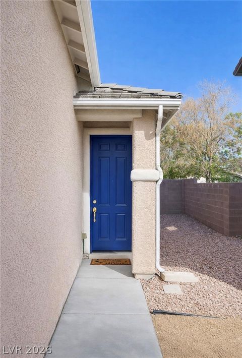 8104 Roundup Ridge Street Las Vegas NV 89131