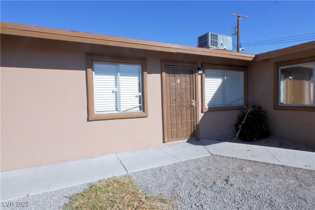 2608 E Mesquite Avenue 3