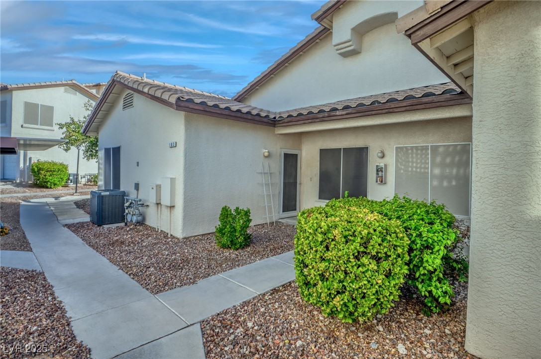 7201 Indian Creek Lane 103