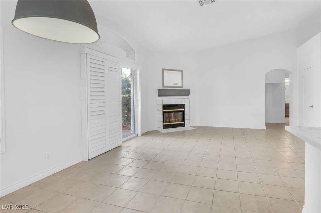 7201 Indian Creek Lane 103