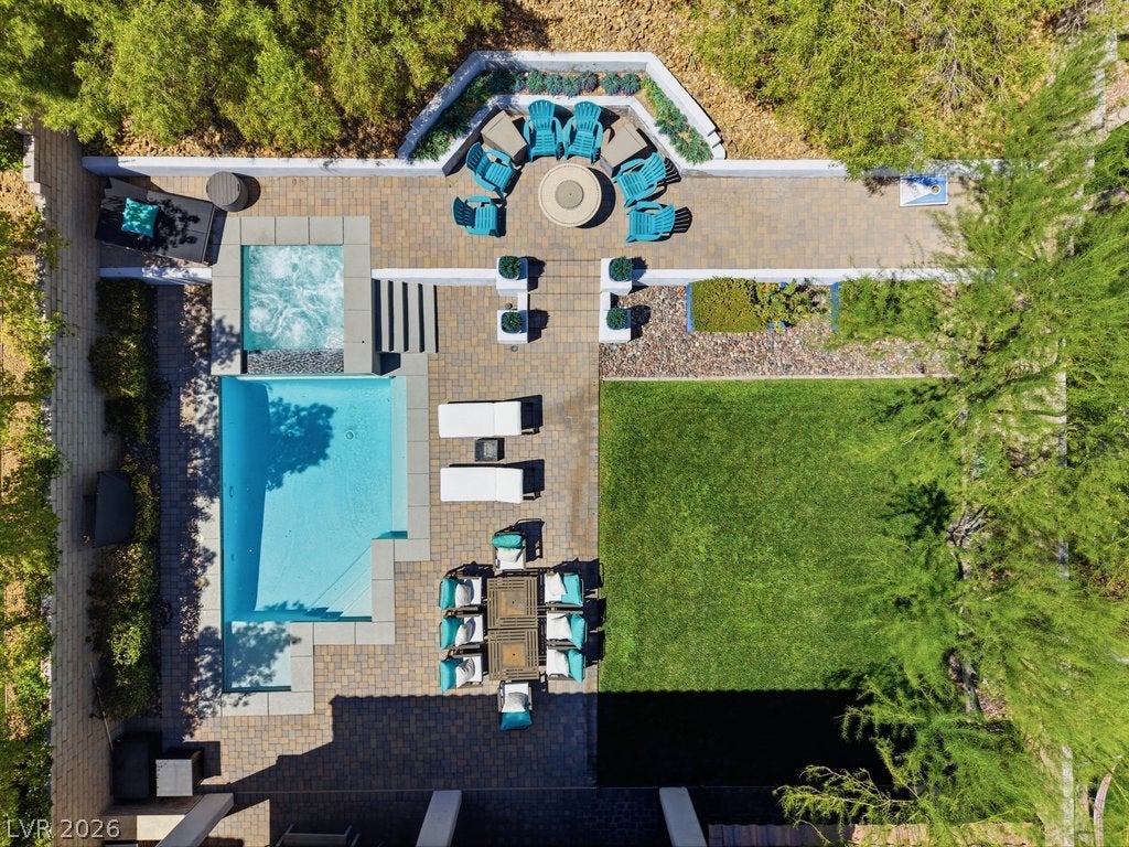 Properties 2 12284 Whites Landing Court