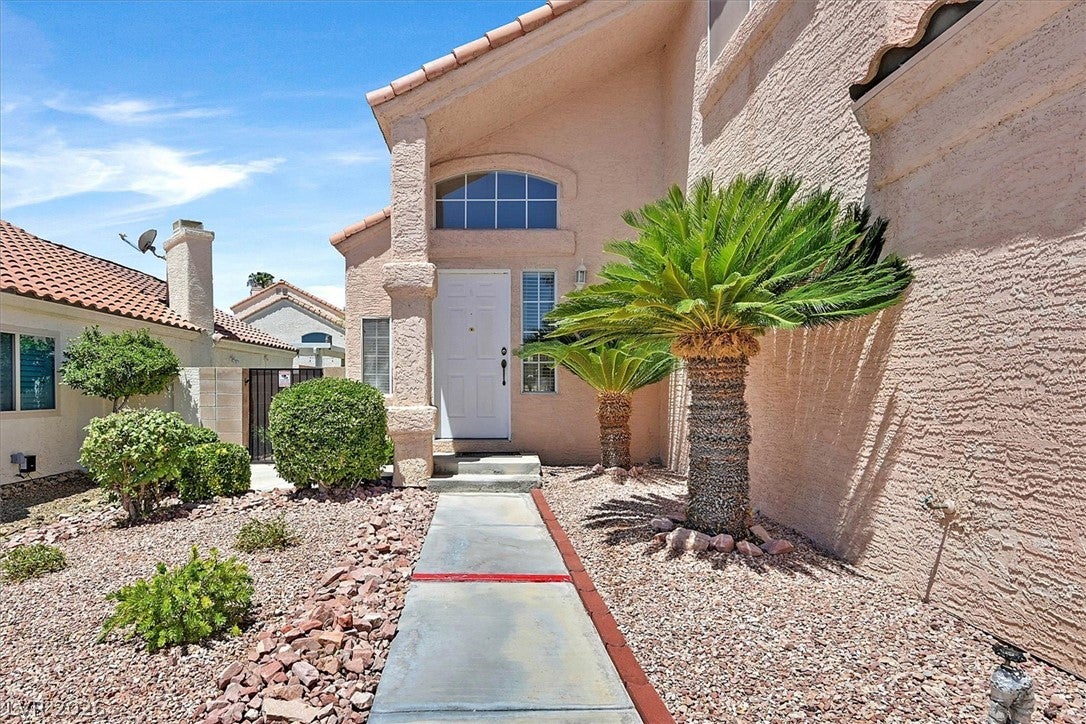 2721 Brienza Way
